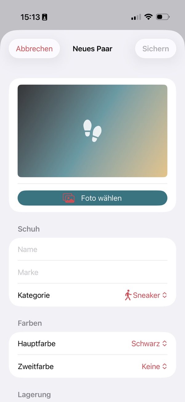 Formular in Bootinizer zum Erfassen eines neuen Schuhpaars mit Foto, Kategorie und Farben